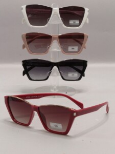 81828bcbg